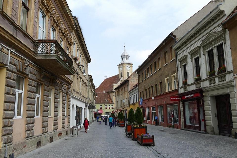 Michael Weiss Residence Braşov Buitenkant foto