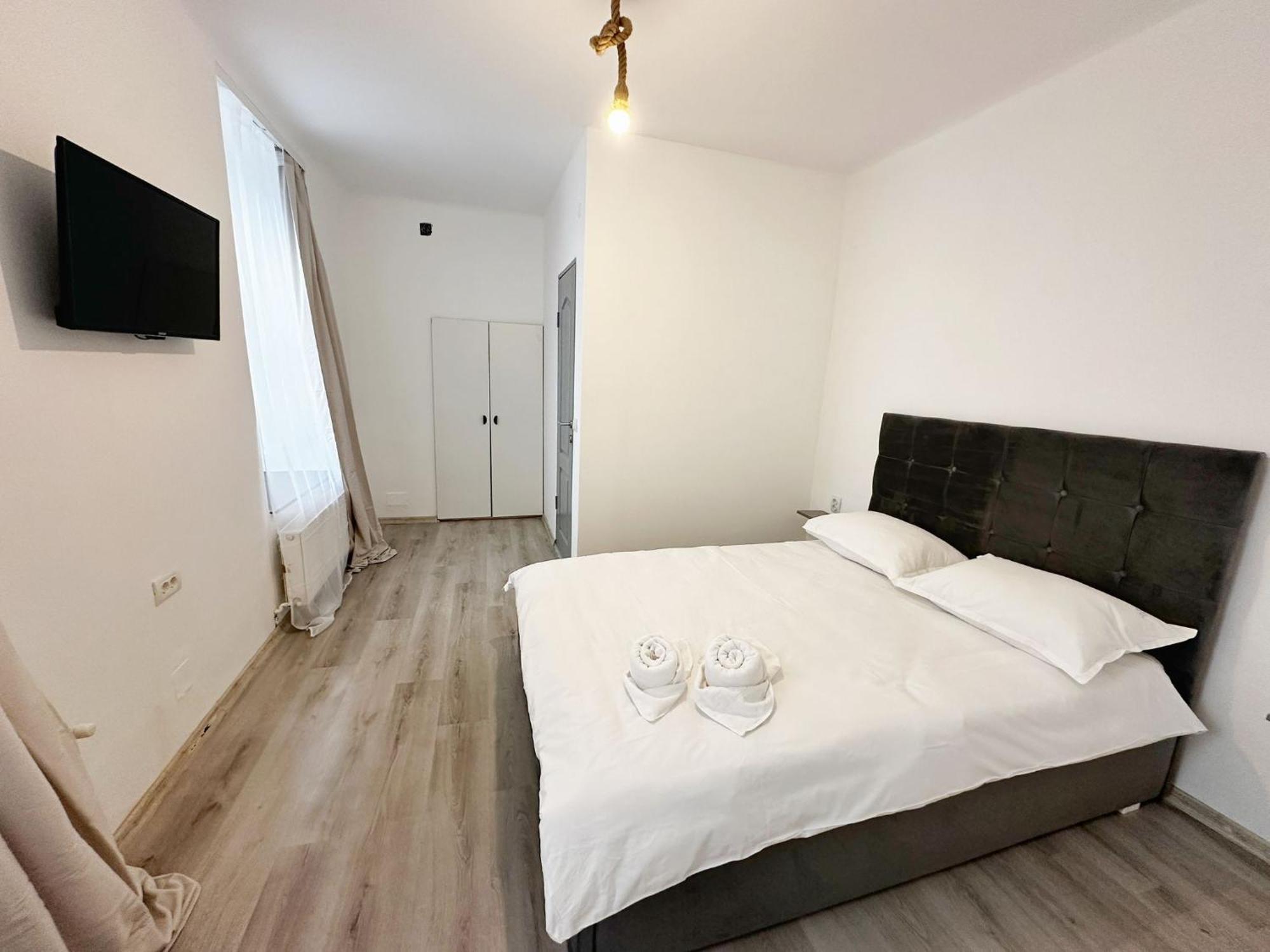 Michael Weiss Residence Braşov Buitenkant foto